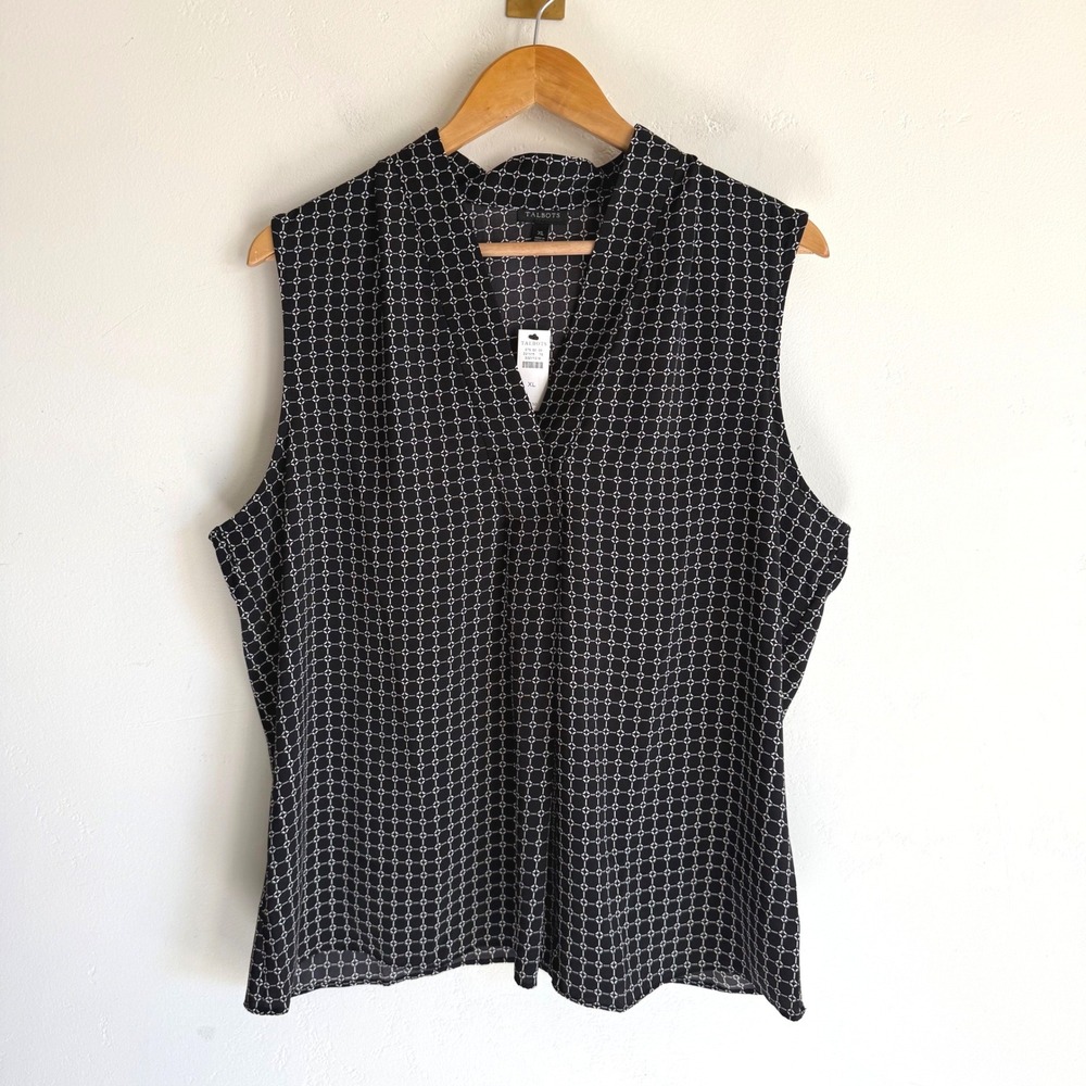 NWT Talbots Sleeveless Blouse XL Black White Geometric Split Neck Career Office